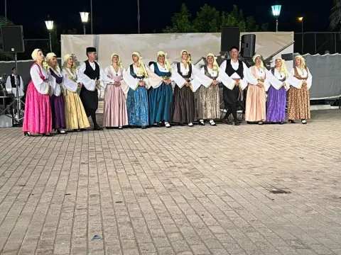 νησιώτικες φορεσιές