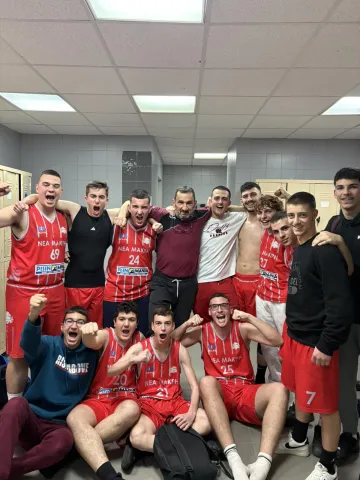 Εφηβική ομάδα