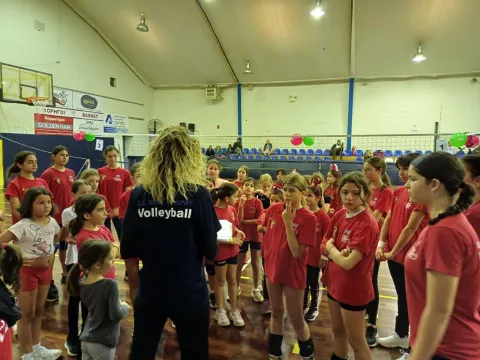 ΤΟΥΡΝΟΥΑ ΧΡΙΣΤΟΥΓΕΝΝΩΝ