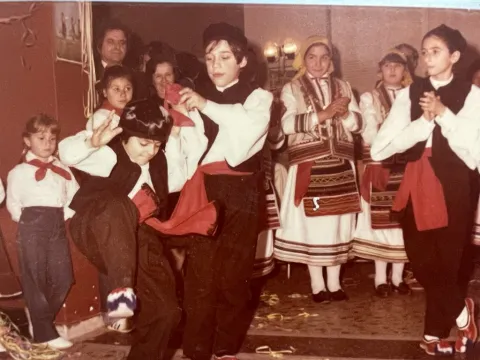 1ος χριστουγεννιάτικος χορός στο ΝΗΡΕΑ