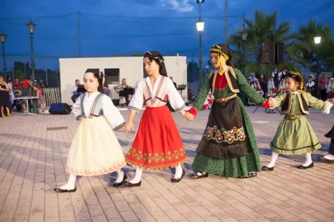 παιδικές ηπειρώτικες φορεσιές