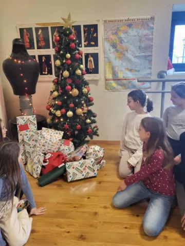 βόλει και χορός