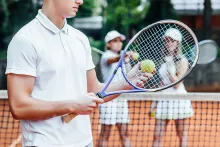 τενισ ενηλικων νεα μακρη